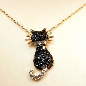 💛10KT Yellow gold black & white Diamond cat neckl